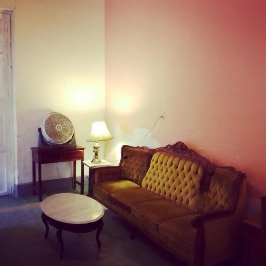 מלון גואדלחארה Maska Mansion Gdl, Hosting And Yoga מראה חיצוני תמונה