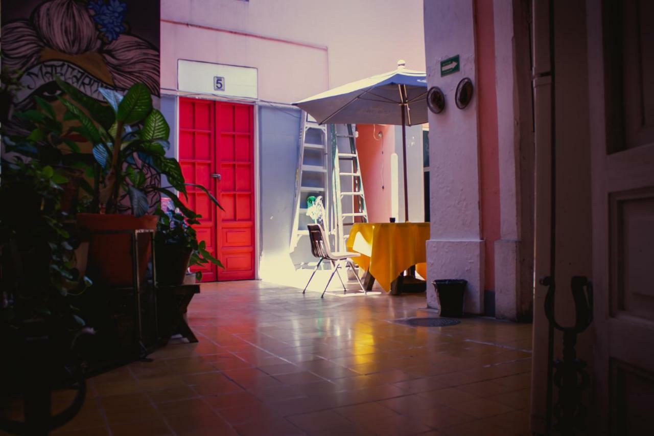 מלון גואדלחארה Maska Mansion Gdl, Hosting And Yoga מראה חיצוני תמונה