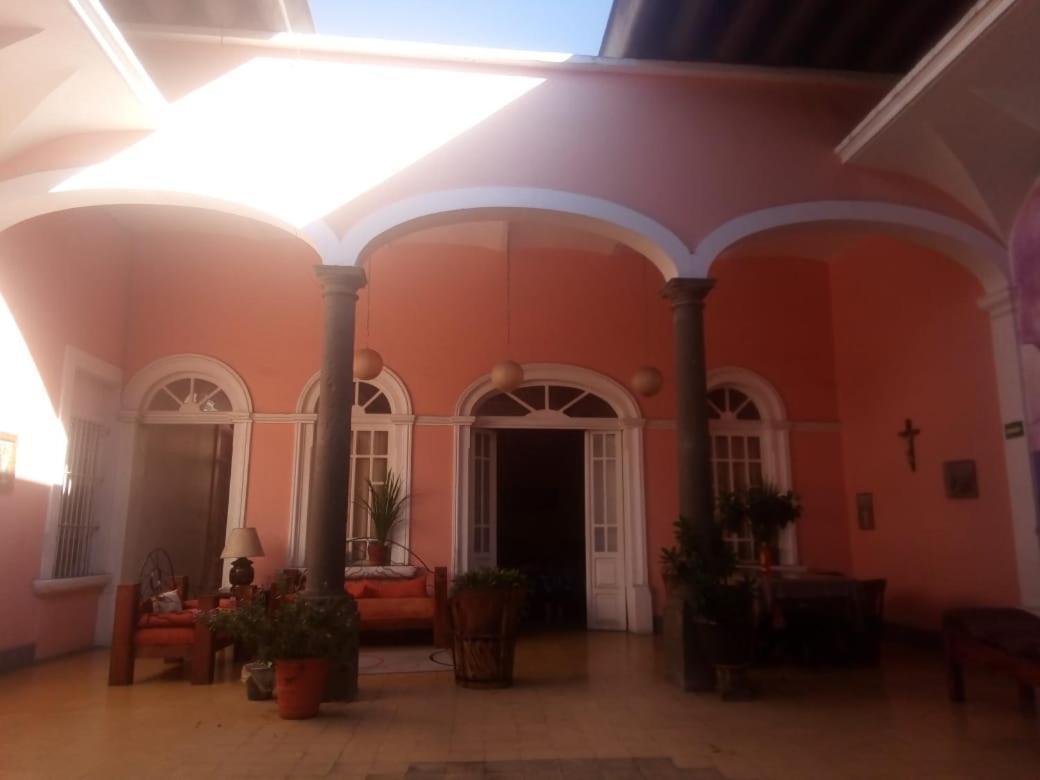 מלון גואדלחארה Maska Mansion Gdl, Hosting And Yoga מראה חיצוני תמונה